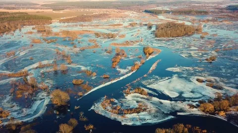 Spring melting river flood. Sunset over thaw meadows Stock Footage 88102853