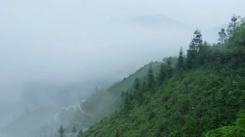 Spring mountain fog Stock Footage 51689423