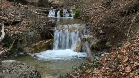 Spring mountain river Video stock 10896277