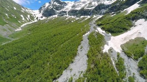 Spring in mountains Stock Footage 102216320