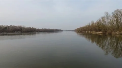 Spring river Desna 1 Stockbeeldmateriaal 76818705