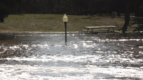 Spring river flooding during record warm temperatures in Ontario Canada Stockbeeldmateriaal 150287940