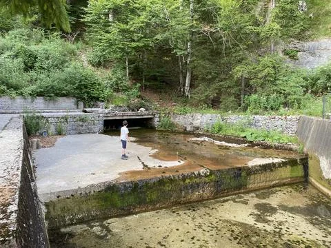 The spring of the river Licanka or the source of the Fuzinarka karst river 스톡 사진