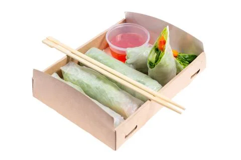 Spring rolls with avocado and spinach. Fotos de archivo