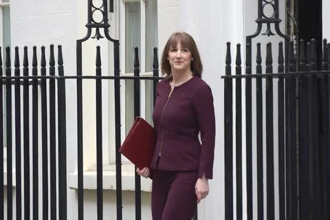  Spring Statement Chancellor of the Exchequer Rachel Reeves MP leaves Numb... Foto stock