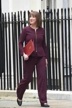 Spring Statement Chancellor of the Exchequer Rachel Reeves MP leaves Numb... Foto stock