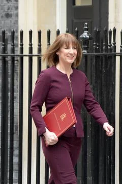  Spring Statement Chancellor of the Exchequer Rachel Reeves MP leaves Numb... Foto stock