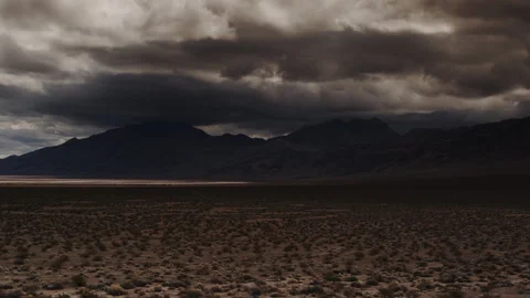 Spring storms, dark and foreboding, over Death Valley 스톡 동영상 279679734