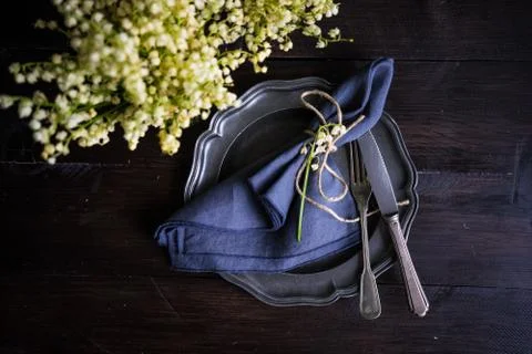 Spring table setting 스톡 사진