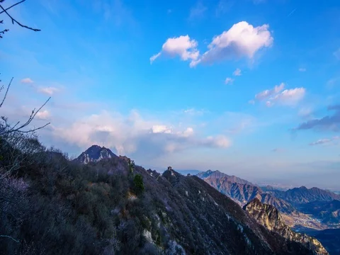 Spring View Great Wall of China, Zoom in (4K,Time-lapse) Stock Footage 83064393