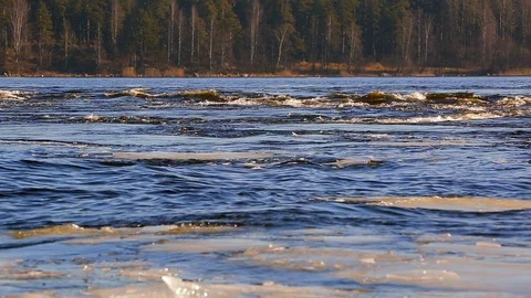 Spring Water Vídeos de archivo 125995344