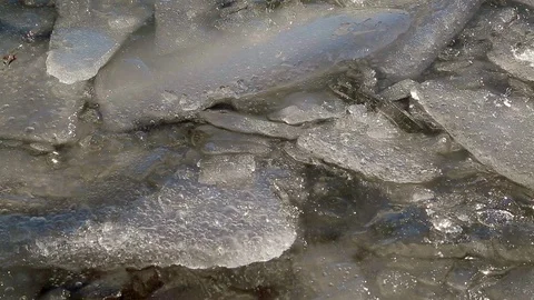 Spring Water Vídeos de archivo 125995454