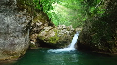 Spring waterfall flow 库存影片 48830251