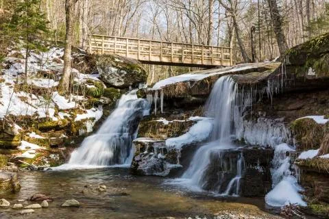 Spring at West Kill Falls Foto stock