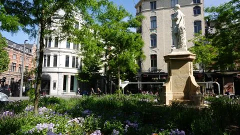 Springtime in the city. 写真素材