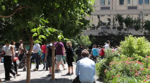 Springtime o NYC High Line Stock Footage 56086480