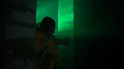 Sprint hungry zombies Video stock 68750344