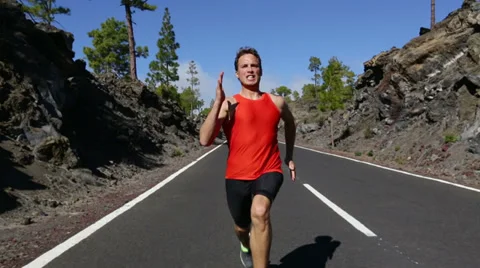 Sprinting runner man running fast Stock Footage 37661474
