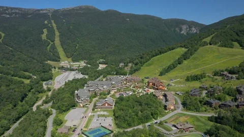 Spruce Peak Pan 2/4 Stock Footage 113701361