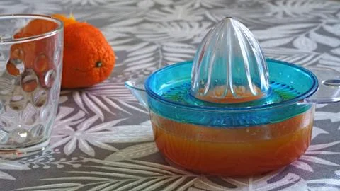 Sqeeze oranges Stock Photos