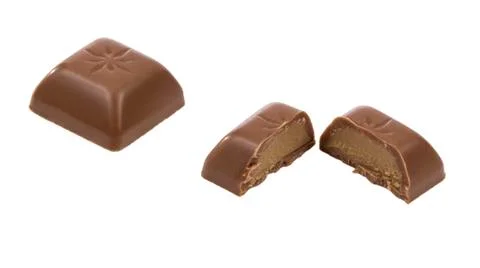 Square of chopped chocolate Stock-Fotos