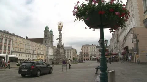 Square in the city of Linz Video stock 21731167