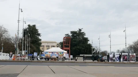 Square in front of the UN office at Geneva 스톡 동영상 73447752