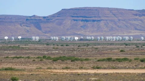 Square Kilometer Array radio telescopes from a distance in the Karoo, South Afri Video stock 328578438