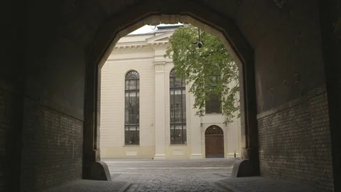 Square Outside of the White Stork Synagogue in Wroclaw, Poland Stockbeeldmateriaal 73488543