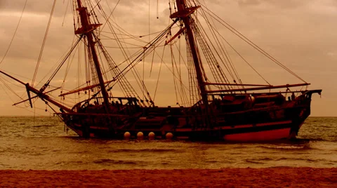 Square rigger  aground,replica 動画素材 29511594