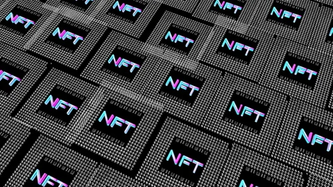 Square tile labeled nft slowly rises and falls against a black background. crypt Vídeos de archivo 150520163