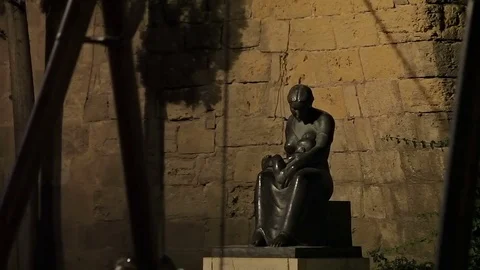 Squares and monuments of the evening city. Palma de Mallorca Stock Footage 80160464