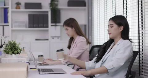 SS R00156437 Stock Footage 252646321