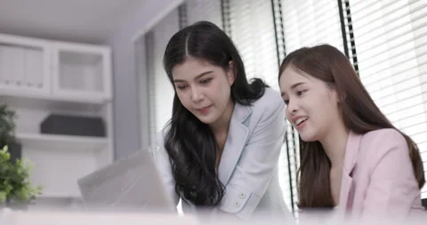 SS S00151695 Video stock 250341701