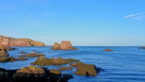St Abbs - Panorama looking across bay towards St Abbs Head 스톡 동영상 222460037