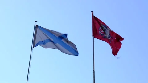 St. Andrew's flag and flag of city of Moscow Video stock 218316937