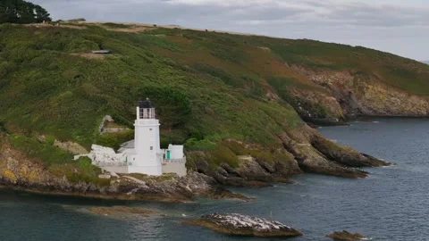 St Anthony Lighthouse from drone, Roseland peninsula, Cornwall, UK Vidéo 314898408