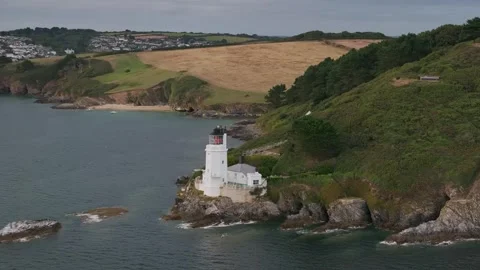 St Anthony Lighthouse from drone, Roseland peninsula, Cornwall, UK Vidéo 314898443
