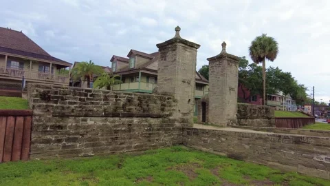 St Augustine city gate and tram 動画素材 244888890