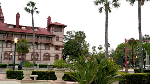 ST AUGUSTINE, FL - APRIL 9, 2018: Flagler square view with tourists Stock Footage 332018500