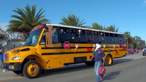 St Augustine Parade St Johns school bus Stockbeeldmateriaal 70591076