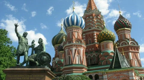 St. Basil's Cathedral and monument to Minin and Pozharsky on Red square Video stock 854489