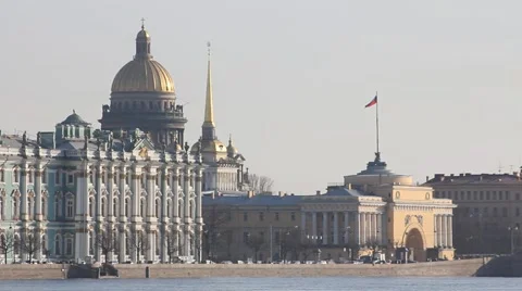 St. Isaac's Cathedral dome Stock Footage 5165687
