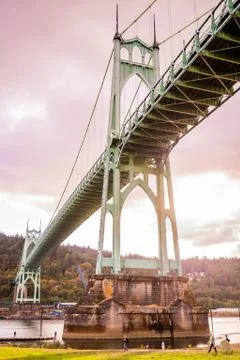 St. John's Bridge Sunset 스톡 사진