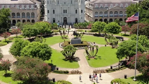 St. Louis Cathedral above Jackson Square in New Orleans, Louisiana 動画素材 111449534