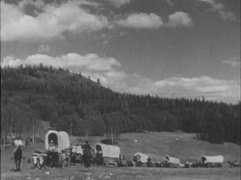 St. Louis is shown to be a major stop for pioneers migrating west in the 1800s Stock Footage 75285804