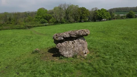 St. Lythan's Dolmen 4K Close Circling Drone Clip, Megalithic Site in South Wales Stock-Footage 278070894