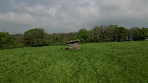 St. Lythan's Dolmen, 4K Flyover Drone Clip, Megalithic Site in South Wales Video stock 278070059
