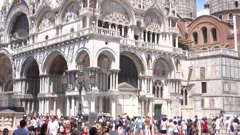 St. Mark's Square with Saint Marks Basilica Stock Footage 292639939