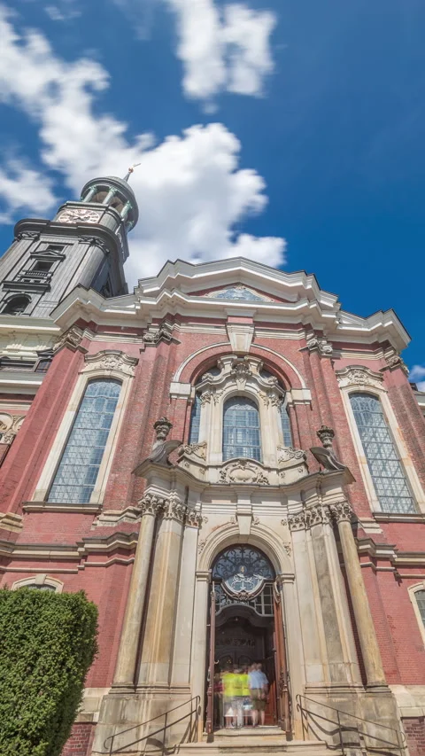 St. Michael's Church timelapse hyperlapse in Hamburg, Germany, looking up Stock Footage 324902714